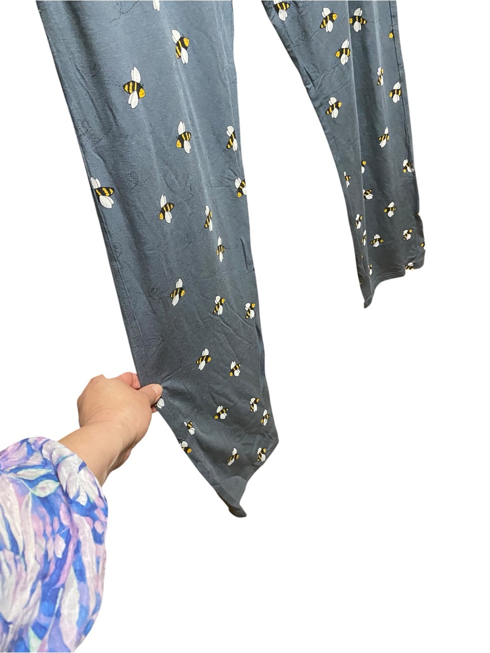 Me Undies gray Bee print Comfortable Lounge pajama Pants pockets Flexible - Picture 3 of 8